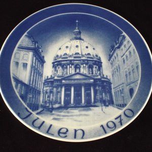 Julen 1970 Kirke Platten Blue Wall Hanging Décor Collector Plate Germany Baco